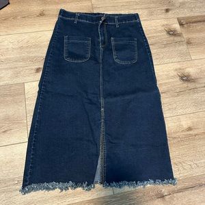 Midi stretch denim skirt